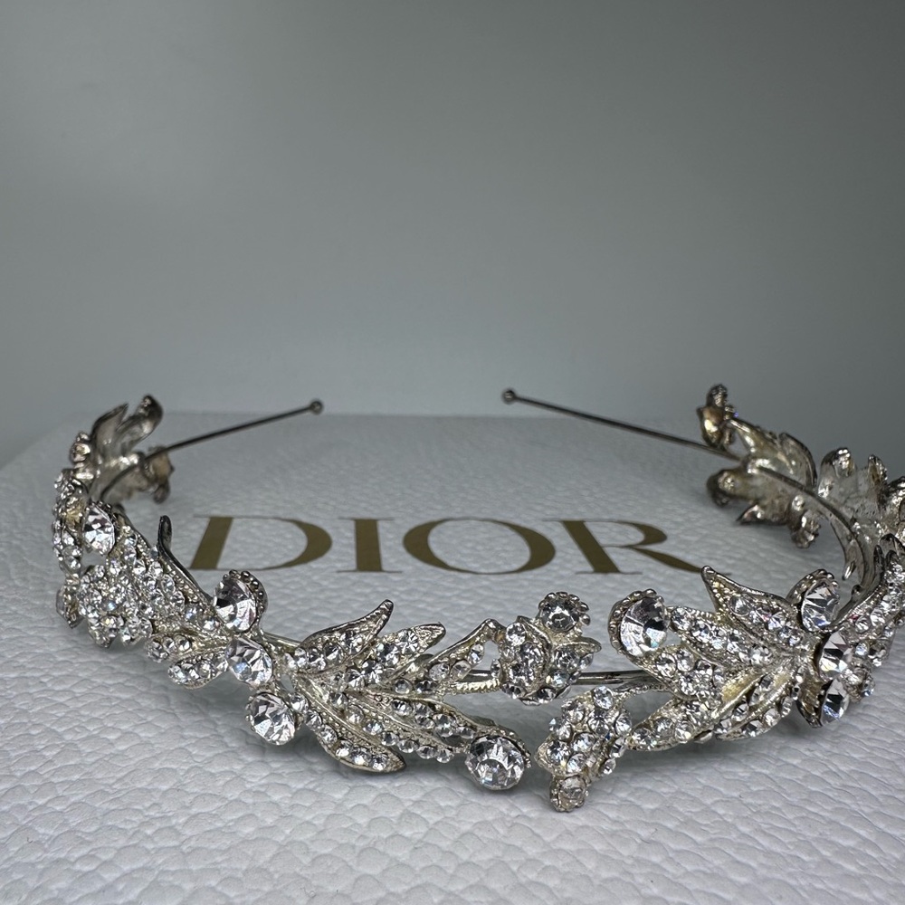 Silver Crystal Cubic Zirconia Wedding
Headband Tiara